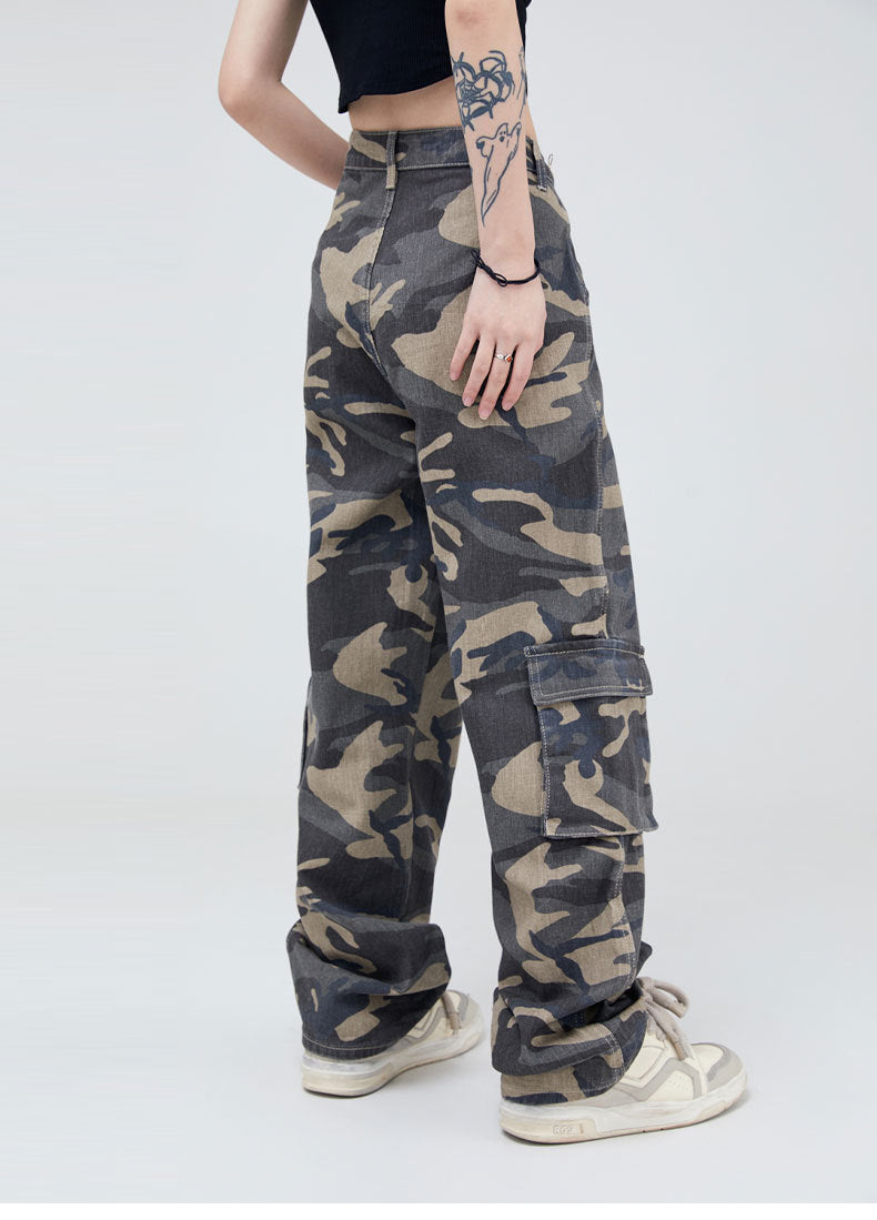 MADEEXTREME Loose fitting camouflage casual pants